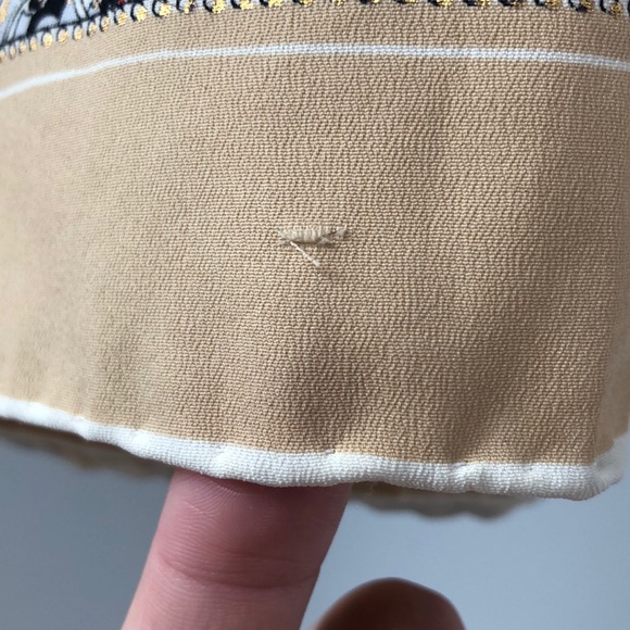 Scarf - Picture 3 of 3